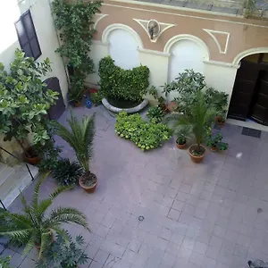 2* Pensionat San Daniele Bundi House